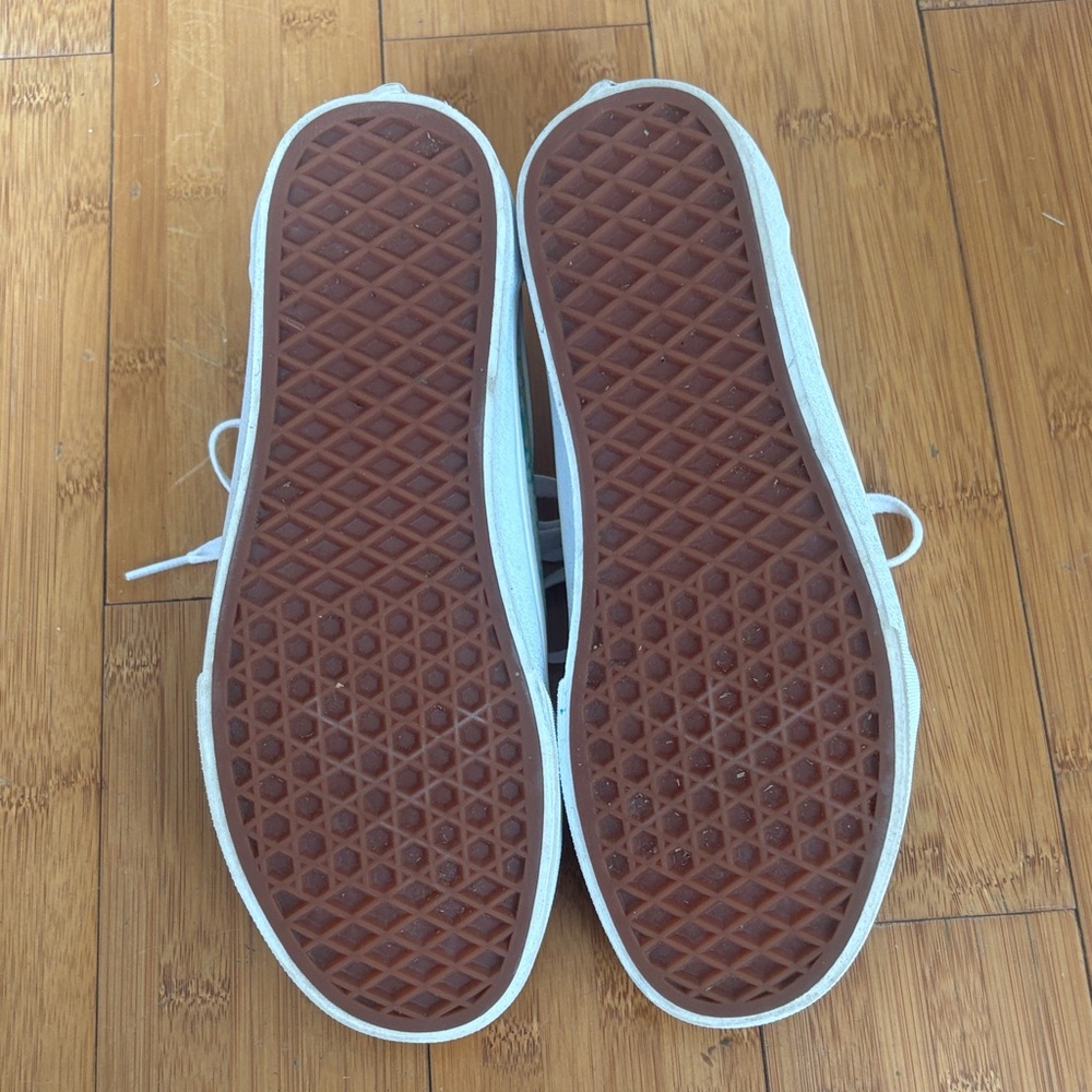 Vans Pastel Tie-Dye Canvas Low-Top Sneakers - Picture 6 of 7